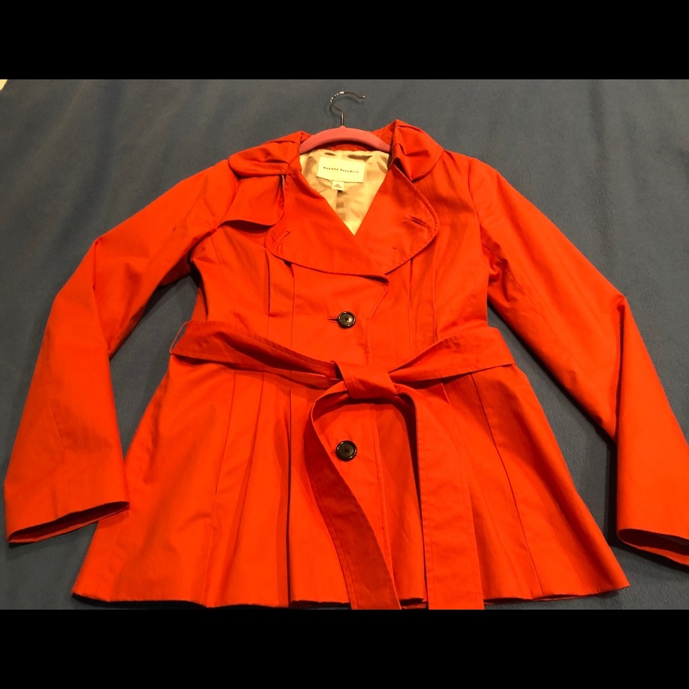 Ladies Banana Republic trench Coat